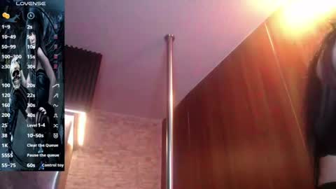 Snapshot of belladona_trix chatting on July 2026 08:00:02 PM belladona_trix online show from July 2026 08:00:02 PM