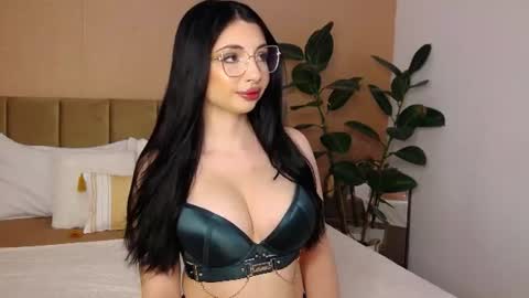 Snapshot of bellahere chatting on June 2026 06:54:02 AM Diana online show from June 2026 06:54:02 AM
