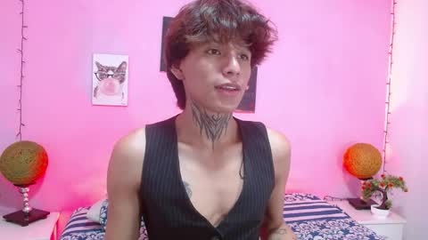 Snapshot of bellamy_094 chatting on June 2026 01:39:02 PM bellamy_094 online show from June 2026 01:39:02 PM
