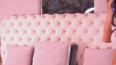 Bella online show from March 2026 07:02:02 PM