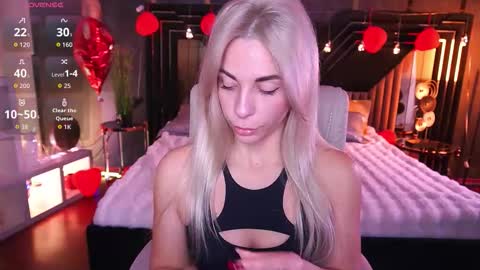 Snapshot of bellarayyy chatting on February 2026 01:55:01 PM Bella online show from February 2026 01:55:01 PM