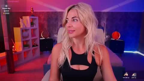 Snapshot of bellarayyy chatting on May 2026 06:33:01 AM Bella online show from May 2026 06:33:01 AM