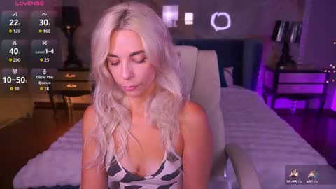 Snapshot of bellarayyy chatting on July 2026 12:53:02 PM Bella online show from July 2026 12:53:02 PM