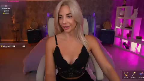 Snapshot of bellarayyy chatting on July 2026 01:41:02 PM Bella online show from July 2026 01:41:02 PM
