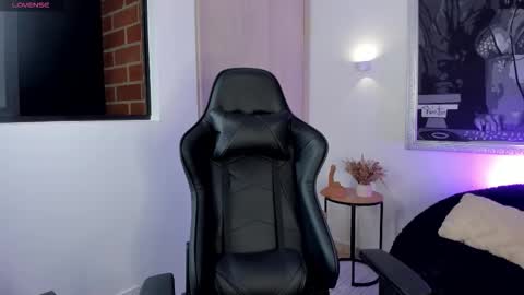 CALL ME BELLA online show from February 2026 12:31:01 AM