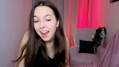 Bella online show from May 2026 05:27:02 AM