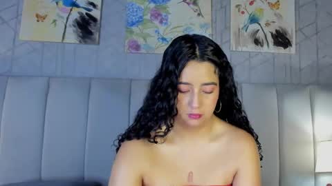 BellaSwwan online show from September 2025 02:21:01 PM
