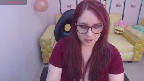 Bella online show from April 2026 07:06:01 PM