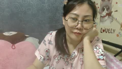 Snapshot of bellbabe chatting on January 2025 07:03:01 PM Bella online show from January 2025 07:03:01 PM