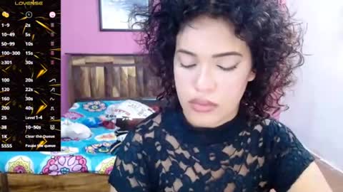 SOFIA online show from October 2025 07:04:02 PM