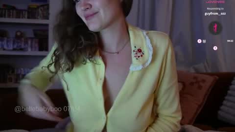 Snapshot of bellebabyboo chatting on April 2026 02:06:02 PM BELLE online show from April 2026 02:06:02 PM