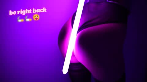 Your Annabelle Wolf  online show from February 2026 03:40:01 PM