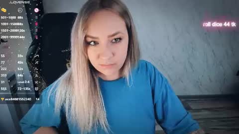Snapshot of bellezza_ chatting on July 2026 09:00:02 AM Your Annabelle Wolf online show from July 2026 09:00:02 AM