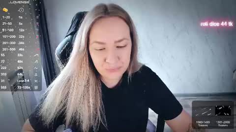Snapshot of bellezza_ chatting on July 2026 12:14:02 PM Your Annabelle Wolf online show from July 2026 12:14:02 PM