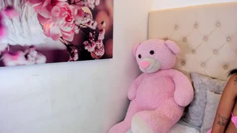 Snapshot of bellota_hil chatting on April 2026 10:15:01 PM Bellota Hil online show from April 2026 10:15:01 PM