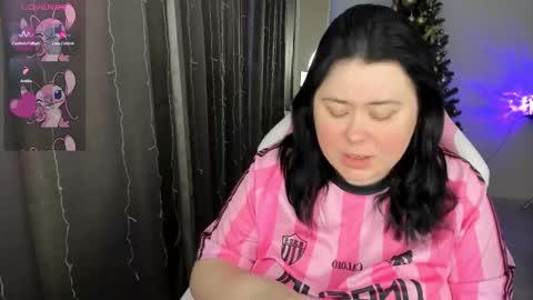 LinaBoo online show from January 2026 04:40:01 AM