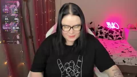 LinaBoo online show from February 2026 06:07:01 AM