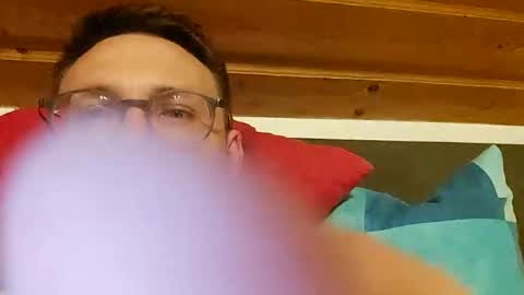 ben00189 online show from October 2025 05:14:02 PM