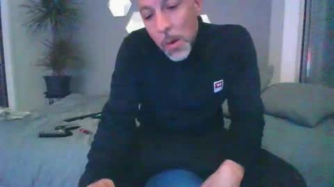 benbare13 online show from February 2025 08:42:01 PM