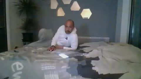 benbare13 online show from March 2025 10:34:02 PM