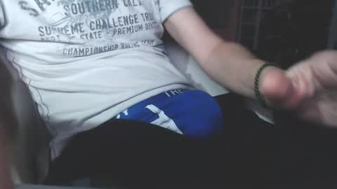 benijamin online show from April 2026 10:22:01 PM