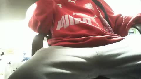 beninoam75 online show from December 2024 02:00:01 PM