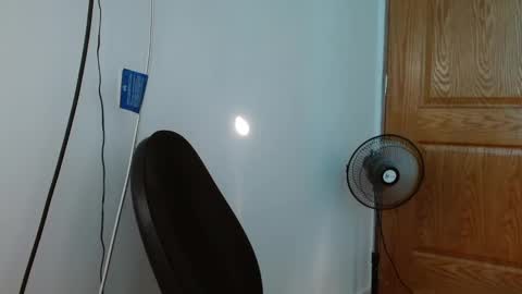 benjamin_isaac online show from March 2025 09:14:02 PM