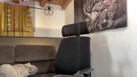 benjamincooperk online show from February 2025 06:28:01 AM