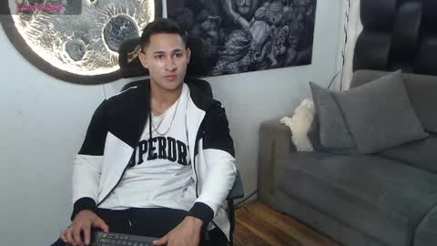 Snapshot of benjamincooperk1 chatting on April 2026 01:25:02 AM benjamincooperk online show from April 2026 01:25:02 AM
