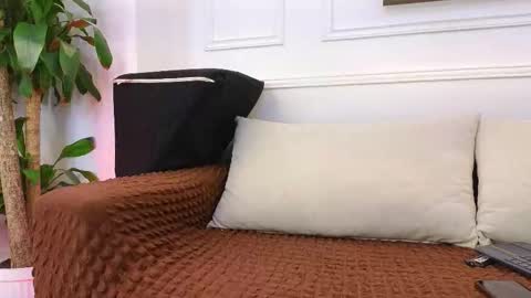 bennett_alejoo online show from March 2026 06:44:01 PM