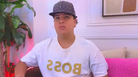 Snapshot of bennett_alejoo chatting on June 2026 07:07:02 PM bennett_alejoo online show from June 2026 07:07:02 PM
