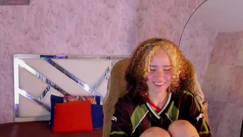 benny_wilson online show from November 2025 04:11:01 AM