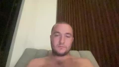 bennybuck97 online show from September 2025 04:49:02 AM