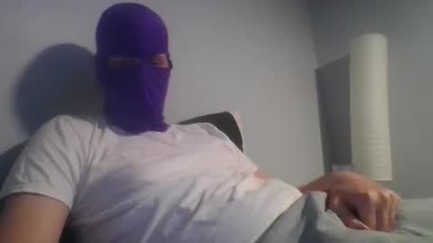 bennybueno online show from April 2026 03:20:01 AM