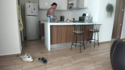 Ben Braxton online show from December 2024 08:37:01 PM