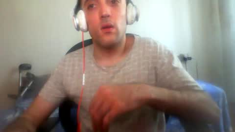 bentish online show from November 2025 09:42:02 AM