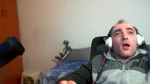 bentish online show from April 2026 09:51:02 AM