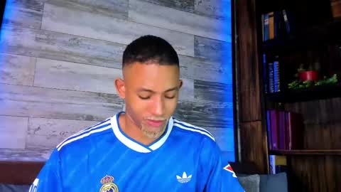 bento_fox online show from April 2026 05:08:02 AM