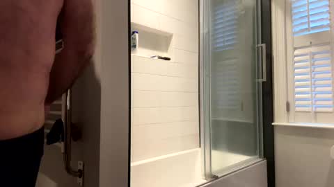 Snapshot of benz10001 chatting on January 2025 12:41:01 PM benz10001 online show from January 2025 12:41:01 PM