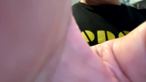 Snapshot of benz10001 chatting on November 2025 01:06:01 PM benz10001 online show from November 2025 01:06:01 PM