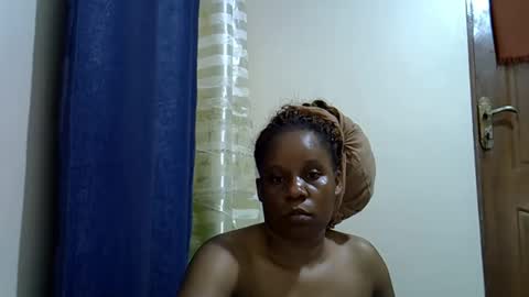 Crazybeibe online show from May 2026 02:12:01 PM