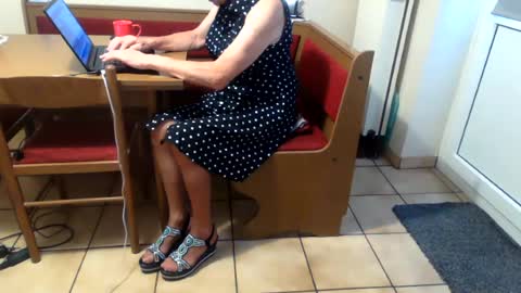 Bernadetanylon online show from July 2026 05:18:01 AM