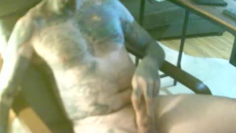 Snapshot of bernhard666 chatting on January 2025 05:33:02 PM bernhard666 online show from January 2025 05:33:02 PM