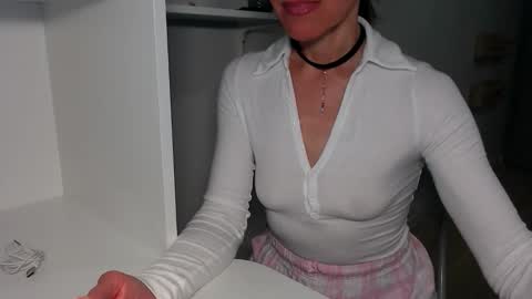 Snapshot of berry2024 chatting on April 2026 05:43:01 AM berry2024 online show from April 2026 05:43:01 AM