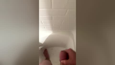 berryalan420 online show from June 2026 07:27:01 PM