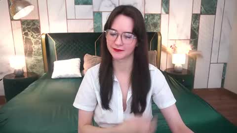 Violette online show from July 2026 06:44:02 AM
