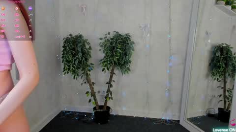 Berta  online show from May 2026 11:34:04 PM