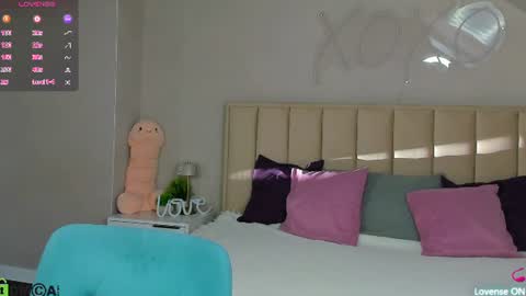Snapshot of berta_kelly chatting on June 2026 12:02:04 AM Berta online show from June 2026 12:02:04 AM