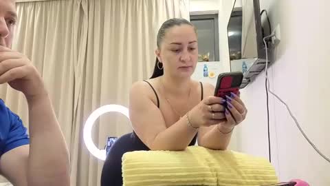Snapshot of best_ass2000 chatting on May 2026 07:18:02 PM best_ass2000 online show from May 2026 07:18:02 PM
