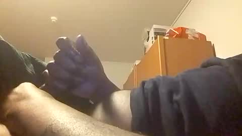 Snapshot of best_pussynr1 chatting on February 2026 07:45:02 PM horny boy online show from February 2026 07:45:02 PM